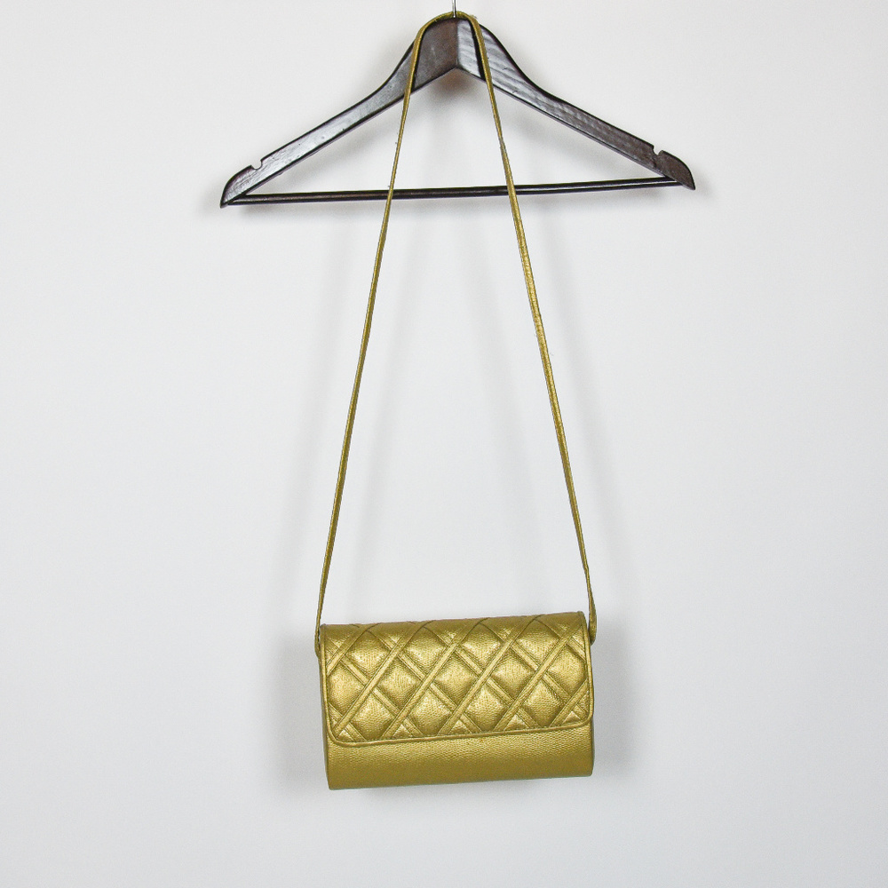 Vintage Ande' Gold Quilted Shoulder Bag